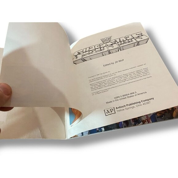 WWF Superstars Of Wrestling 1989 Sticker Book W/ 12 Collector Stickers Intact - Picture 3 of 8